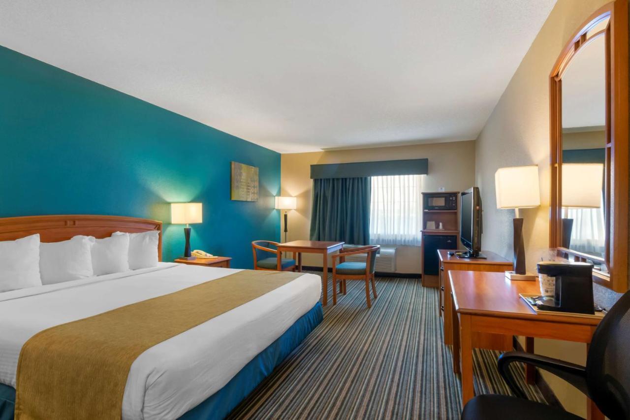 Best Western Governors Inn And Suites Уичита Екстериор снимка